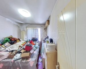 交易有保单,买房不收费,店长力荐,草桥欣园必卖好房,看房方便