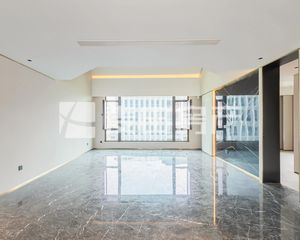 4室2厅远洋源山春秋二期