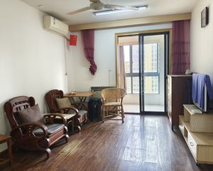 丽雅苑3室2厅1卫南朝向130.0万元/套出售