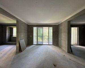维科望江府3室2厅2卫南朝向288.0万元/套出售