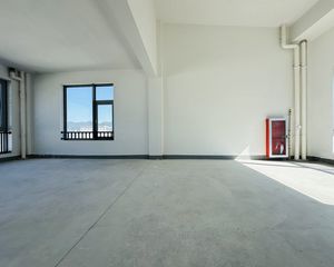 茶亭·自由之滨小区4室3厅4卫南朝向590.0万元/套出售