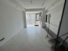 骆驼 中间楼层 朝南 小三房 带电梯 精装修 医疗配套成熟
