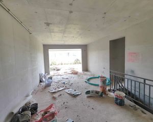 万科第五园 6房2厅120万