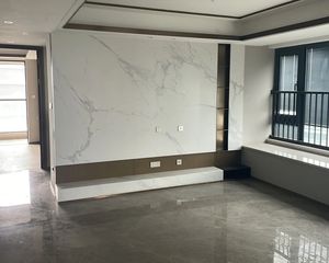 龙湖天玥4室2厅2卫南朝向380.0万元/套出售