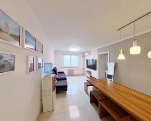 东四环 地铁6号线十里堡 晨光家园A区低总价三居 满五年诚售
