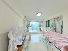 01户型,带露台,自住保养好,诚意出售
