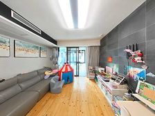 公园旁 开窗见绿 全明户型 婚房精装 地暖中空