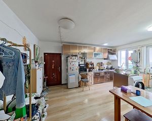 南沙滩·南沙滩五建小区·3室·1厅