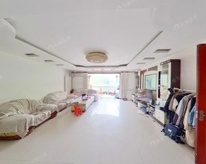 蓬莱公寓,大平层四居室,中间层中间位置,诚心出售!