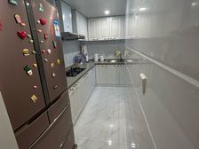 绿地世家1室2厅1卫1阳台南1/32层
