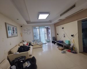 印象城商圈 低密改善 公馆6号 朝南 带电梯 出行方便