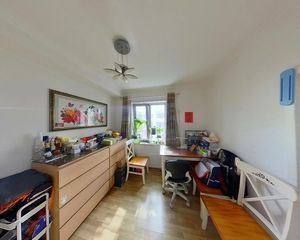 慧忠里南北两居,钢混结构,边户,明厅,全新家具精装修