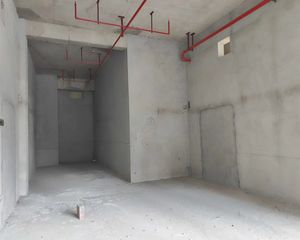那考上城小区门口毛坯的