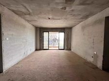 建工城 4房2厅57万
