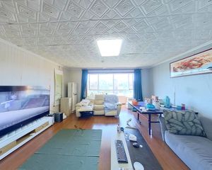 捡漏!捡漏!捡漏!电梯板楼 两层层高一样可以做三层 采光极好