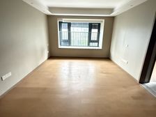 云潮中心3室2厅2卫南朝向268.0万元/套出售