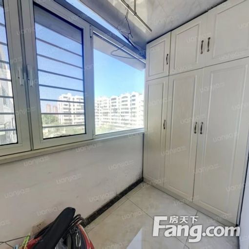  �Ͽ�������160ƽ���� ��װ�߲� 5500Ԫ/�� 