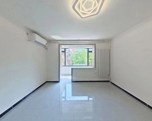 朝阳公园 地铁6号线金台路 甜水园东里低总价两居 有钥匙诚售