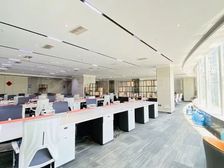 【必看好房】临主干道昭示性写字间 企业招牌曝光度拉满