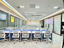滨江金融中心 适合电销公司精装带家具 随时入住 地铁口
