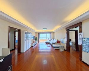国贸CBD 大望路 北京SKP 东区国际公寓观景三居 满五年