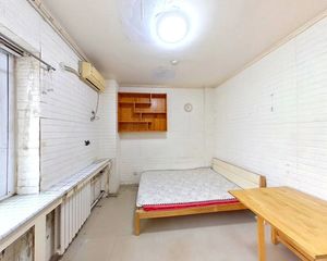 望京北地铁15号线 70年南向住宅 满五年 近地铁管理好