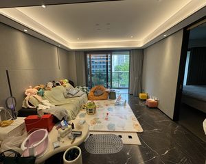春语云树府 交通便利 次新小区 近医院 近地铁 双卫骆驼