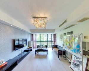 香榭丽舍北区3室2厅2卫南朝向282.0万元/套出售