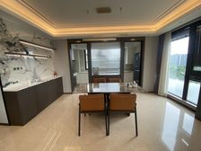上湖城章一期4室2厅3卫南朝向728.0万元/套出售