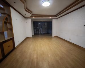 区统计局宿舍(葛园路)近公园