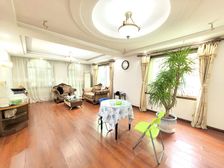 购物方便 交通便利 双卫 中间楼层 满二 环境好 明厨明卫