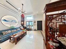新上边套别墅,朝南送150平花园,佰万精装全送,业主诚售