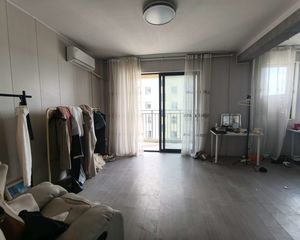 董博苑2室2厅1卫南朝向84.6万元/套出售