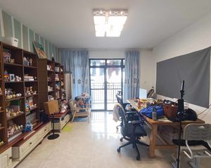 广西纺织工业学校宿舍。