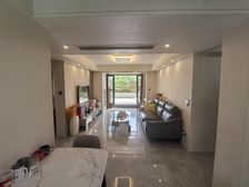 定边路地铁口2012年精装修电梯两房,厅南北直通,送大露台