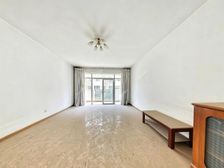 一环地铁旁新迎理工大内 电梯板式小高层精装3室带车位160万