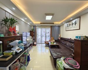 宁静家园3室2厅2卫南朝向125.0万元/套出售