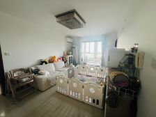 顺悦家园大两居室出售,价格好谈