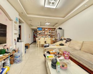 主城区,维护人直推,急售,价格有惊喜首创国际城二期 3室2厅