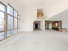 御翠园独栋,毛坯土建加建100平地下,三面花园双车库,随时看
