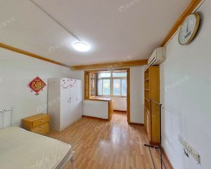 红庙 地铁6号线金台路 延静东里低总价三居 满五年 采光好