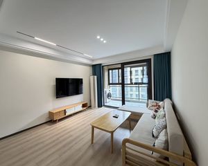 保利印江南三期4室2厅2卫南朝向580.0万元/套出售