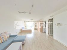 诚品建筑1室1厅精装修