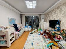 9号口合川路口,2012年飞机三房,电梯高区,停车便利