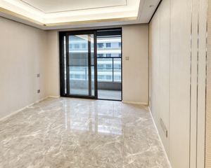 春月云锦府4室2厅2卫南朝向350.0万元/套出售
