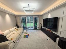 滨江新希望滨辰府3室2厅2卫南朝向278.0万元/套出售