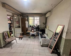 南北通透府前东街小区2室1厅