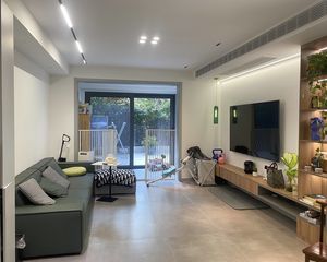 万科堂院3室2厅2卫南朝向355.0万元/套出售