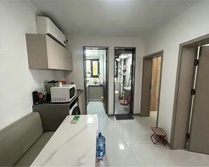 南北通透青春路2室1厅精装修