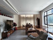 桃园别墅5室2厅3卫南朝向1750.0万元/套出售